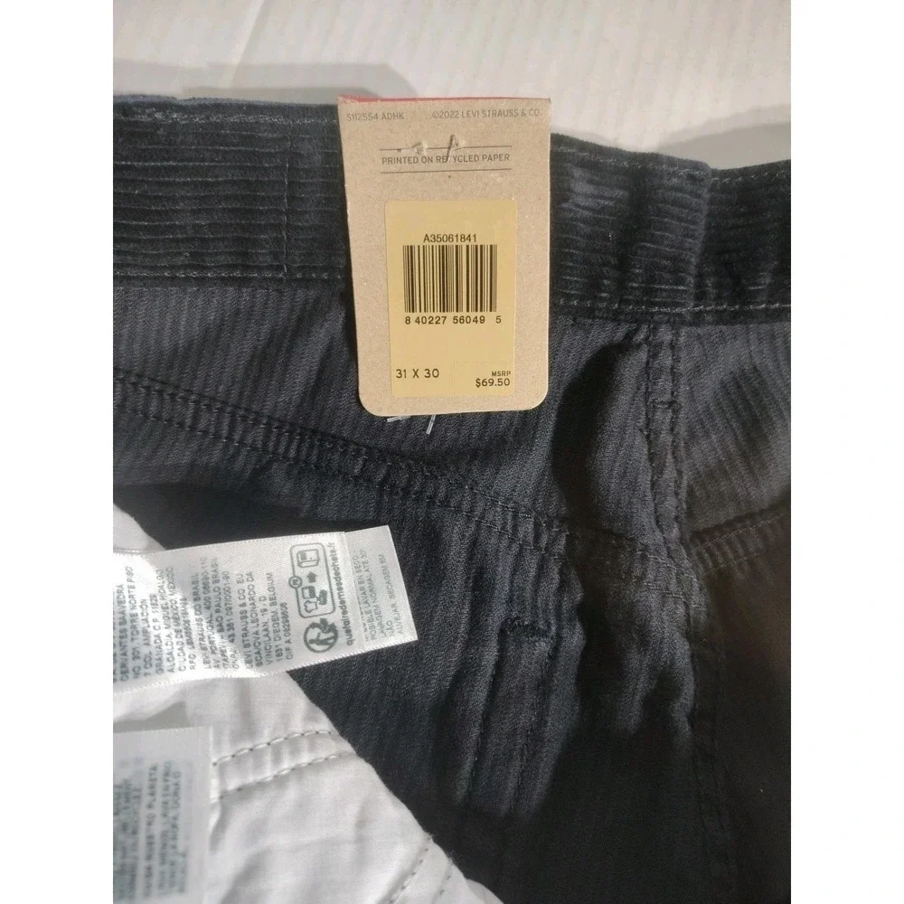 LEVI'S‎ Women's Corduroy Pants High Waisted Mom Jeans Maroon Size 32x30